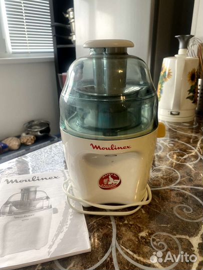 Соковыжималка новая