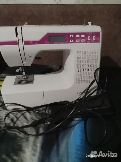 Швейная машина leran