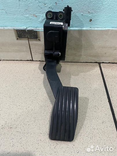 Педаль газа LADA Kalina 2