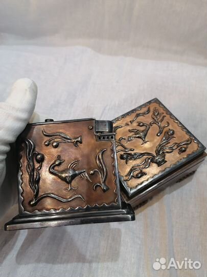 Зажигалка настольная и короб 