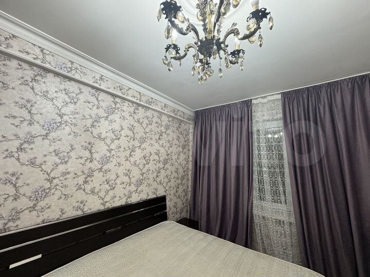 2-к. квартира, 70 м², 6/9 эт.