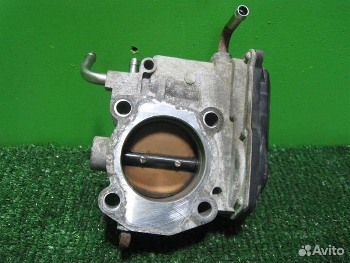 Дроссельная заслонка Toyota RAV4 A2 2005