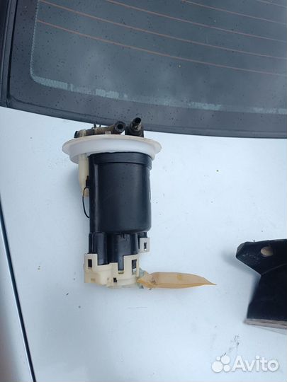 Бензонасос Mitsubishi Lancer 9