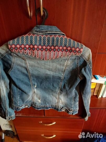 Джинсовая куртка