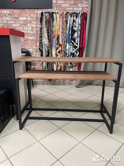 Стол витрина