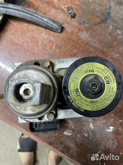 Блок abs toyota prius NHW 20