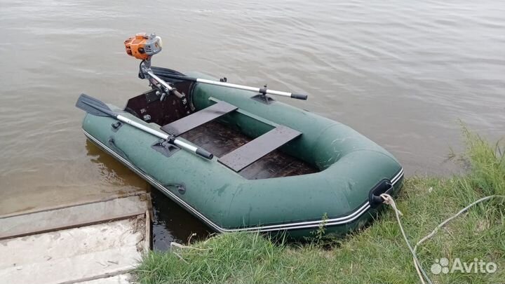 Лодка raffer с мотором