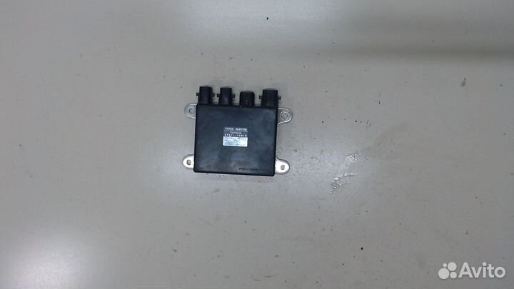 Блок управления форсунками Lexus LS460, 2011