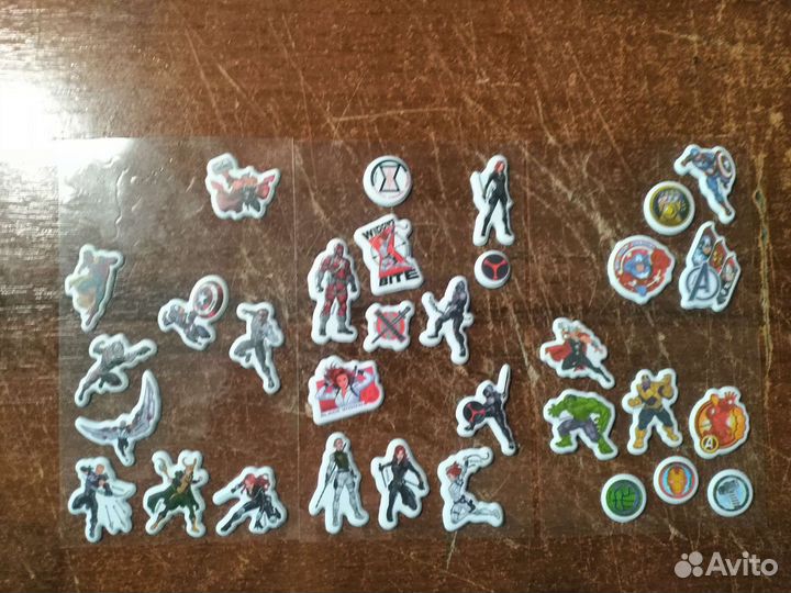Наклейка мстители