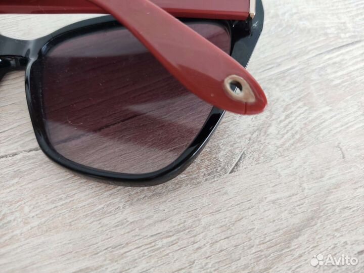 Солнцезащитные очки, очки без диоприй