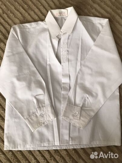 Костюм смокинг