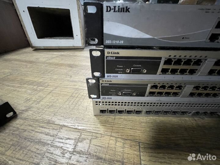 Коммутатор D-Link DGS-1210-28