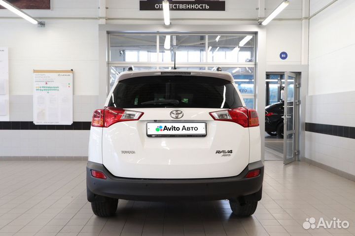 Toyota RAV4 2.0 CVT, 2015, 98 000 км