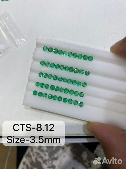 Изумруды замбия