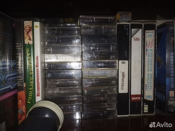 Кассеты VHS, DVD и Audio
