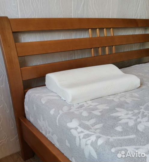 Подушка ортопедическая с эффектом памяти