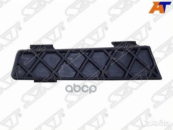 Заглушка в бампер ford S-MAX 06-10 верхняя боль