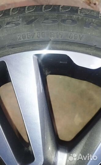 Комплект заводских колёс Vesta Cross R 17