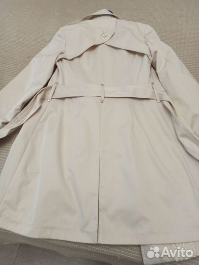 Плащ женский