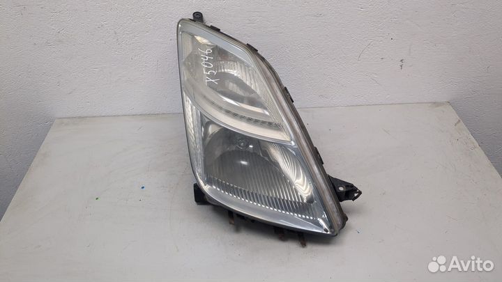 Фара (передняя) Toyota Prius, 2006