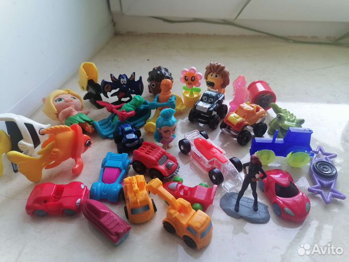 Игрушки из киндера