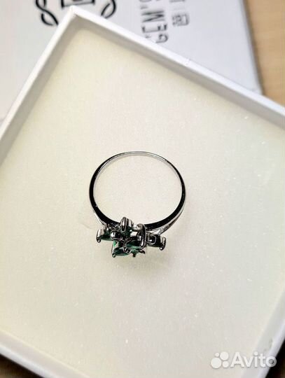 Серебряное кольцо