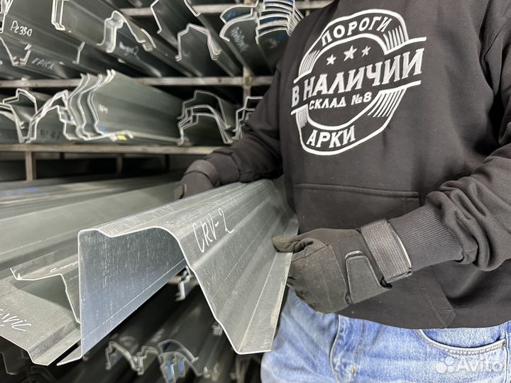 Порог Honda CR-V 2 кузовной правый