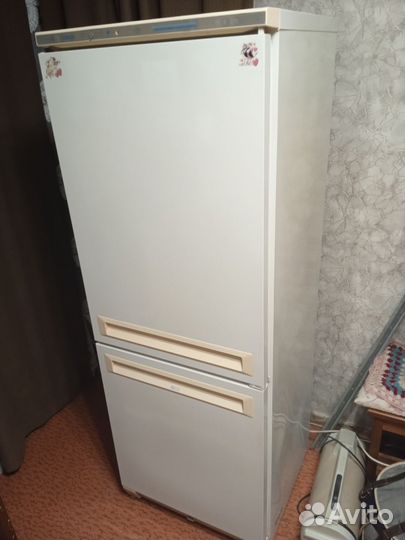 Холодильник бу stinol