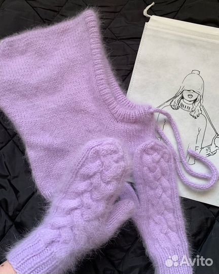 Варежки женские вязанные