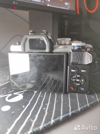 Olympus OM-D E-M10 mark iii