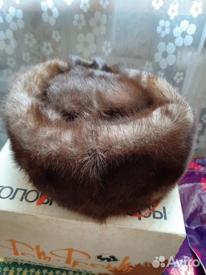 Женская норковая шапка