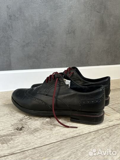 Полуботинки