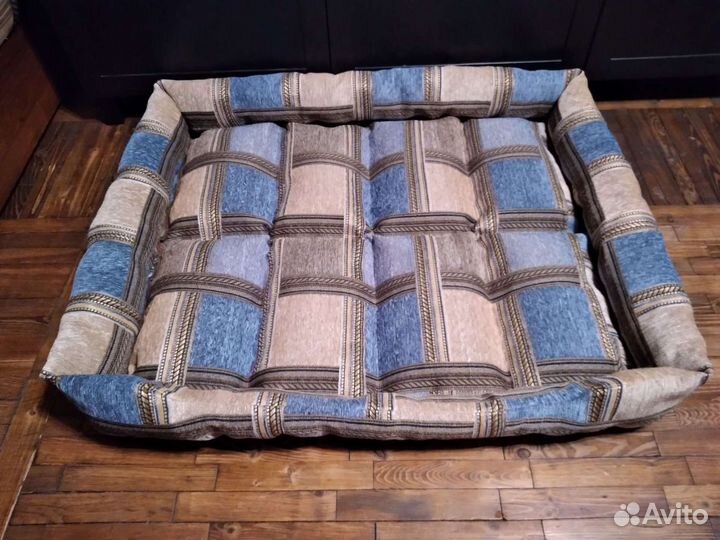 Лежанка для больших собак