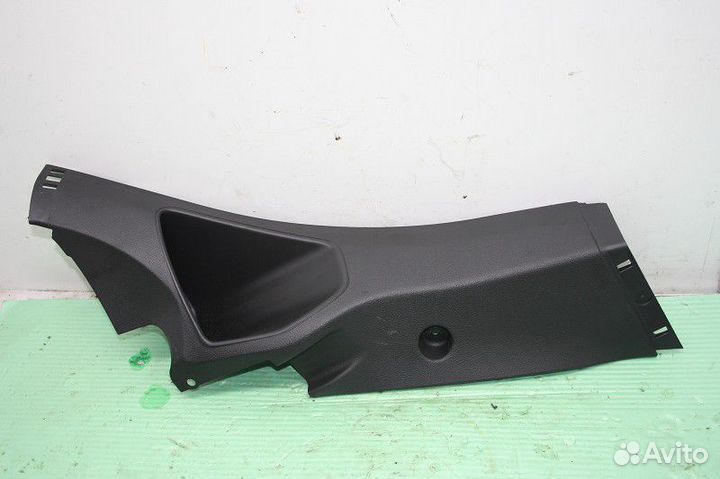 Накладка на порог задняя правая (внутренняя) ford