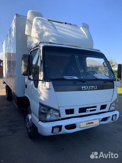 Isuzu NQR71, 2007