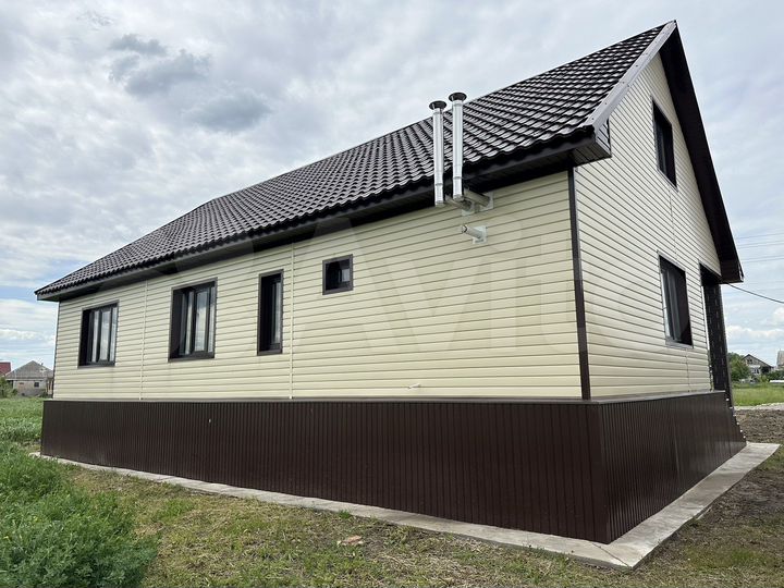 Дом 130,3 м² на участке 7 сот.