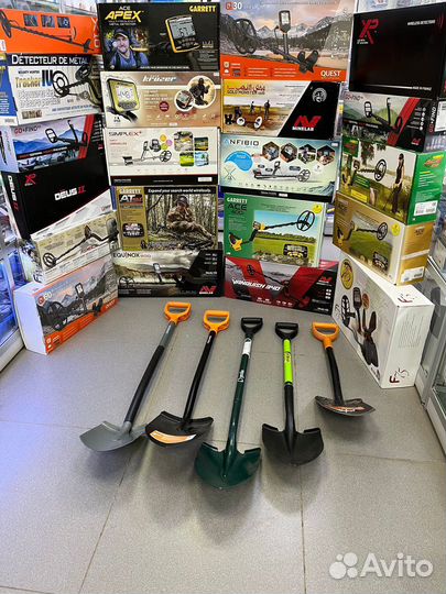 Металлоискатель Fisher F11 (США), лопата