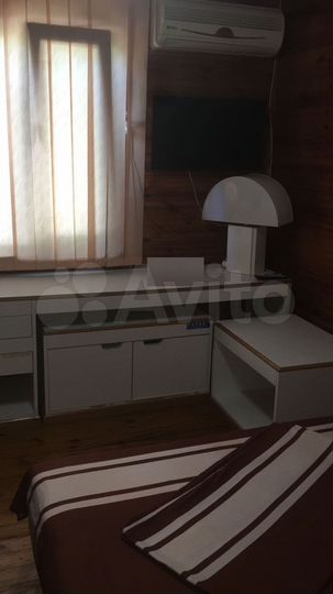 Дом 27 м² на участке 8 сот.