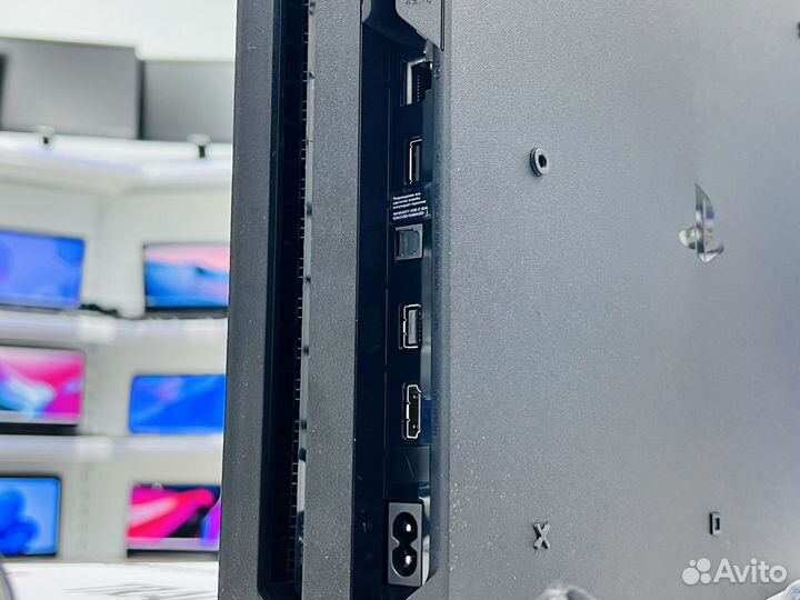 PS4 Pro 7208 1TB Как Новая