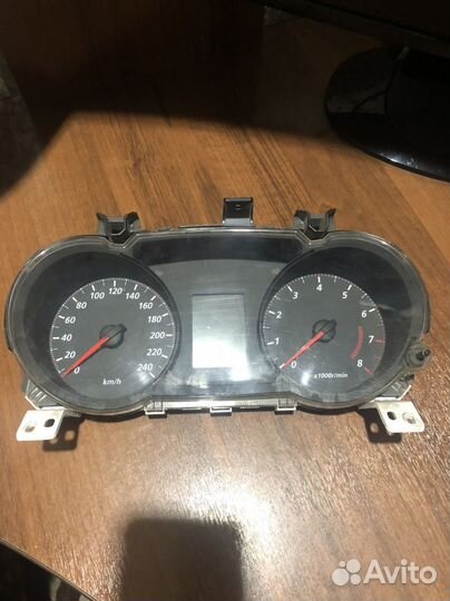Панель приборов Mitsubishi Lancer 10