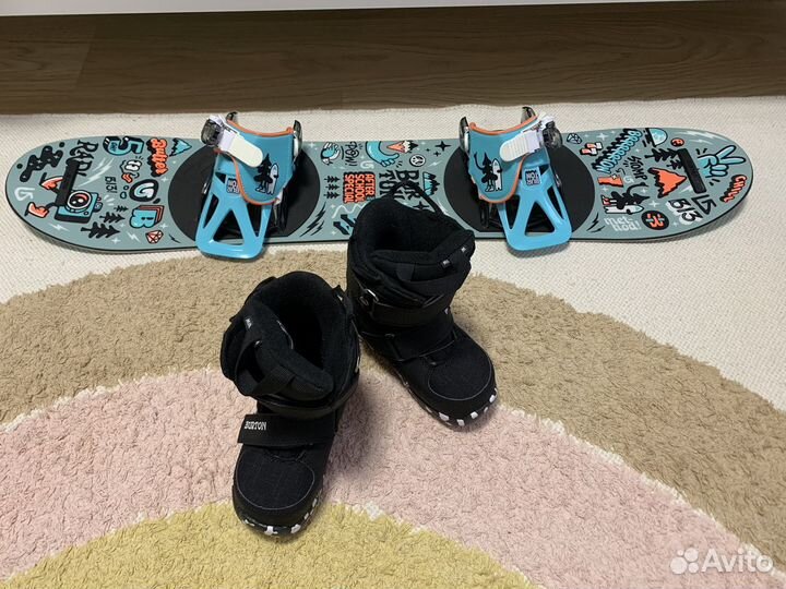 Сноуборд 100 с креплениями и ботинками 29 burton