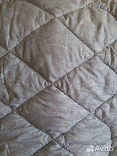 Одеяла из натуральной овечьей шерсти новые