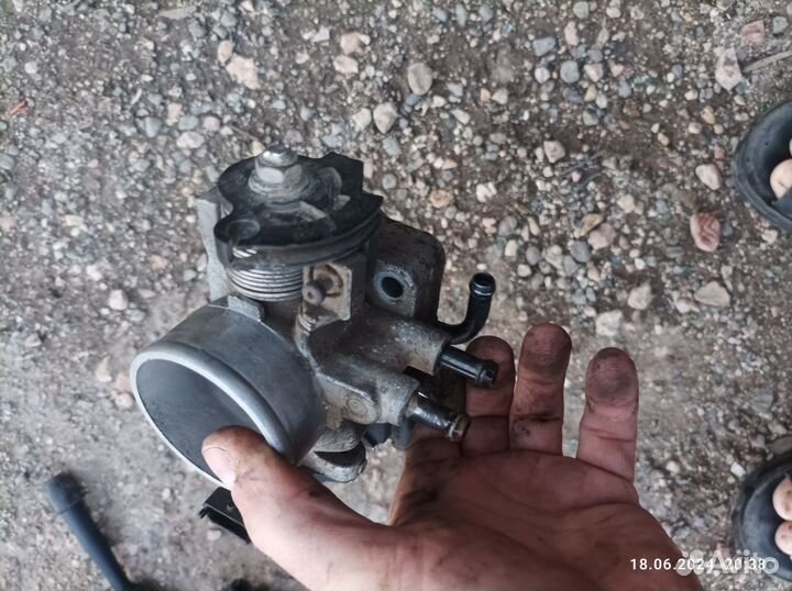 Дроссельная заслонка Kia Hyundai 35170-22600