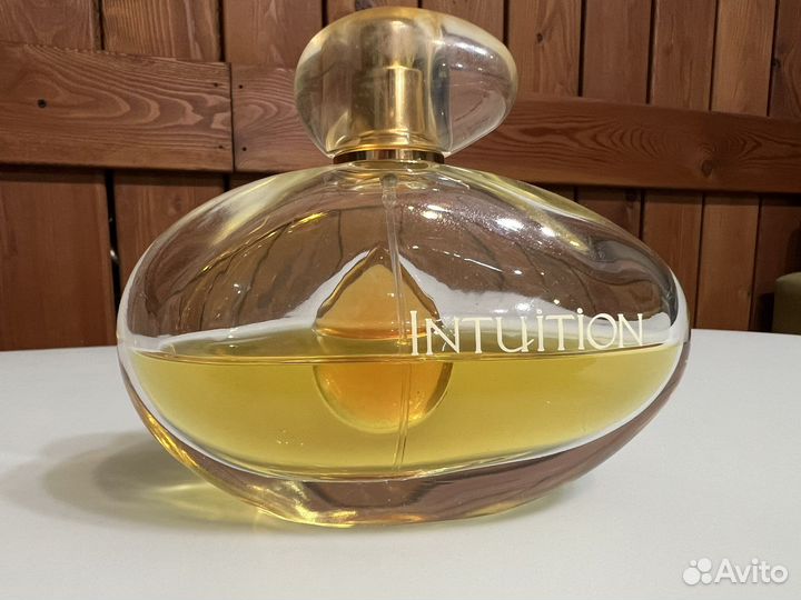 Бронь. Estee lauder intuition