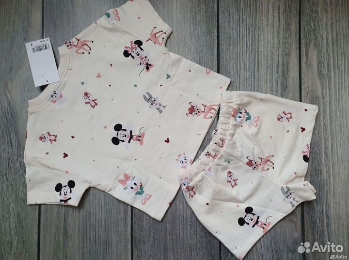 Футболка и шорты Next 86,92,122