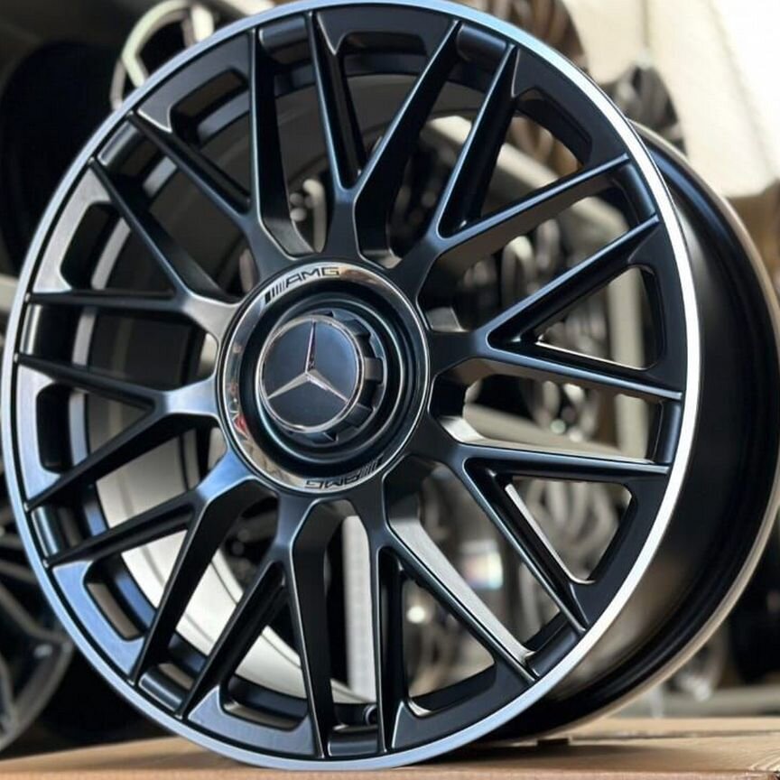 Литые диски Mercedes-Benz 8×R18 5×112