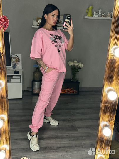 Летний женский костюм