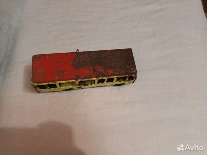 Заводная игрушка автобус 50-е годы СССР