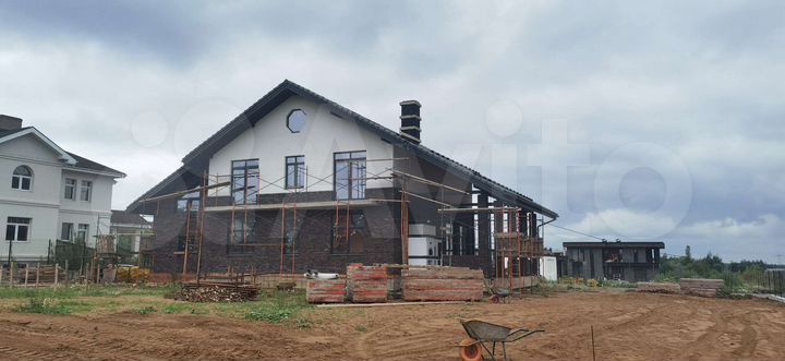 Дом 416,5 м² на участке 24 сот.