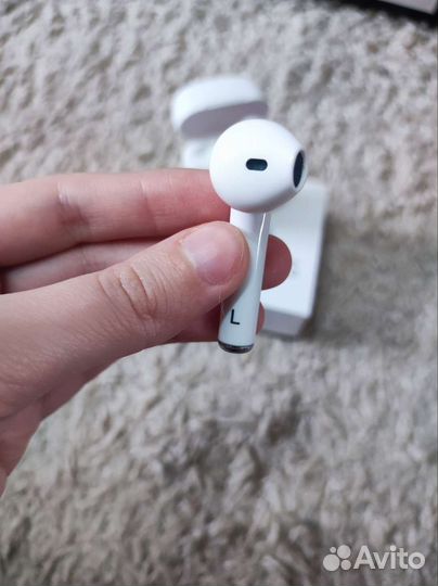 Беспроводные наушники airBeats